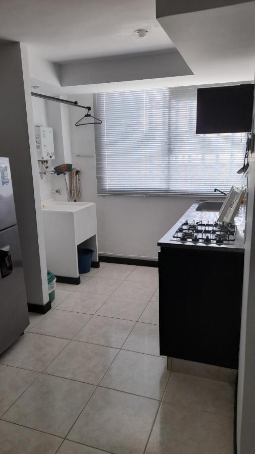 Apartamentos Amoblados Parque Del Cafe Armenia  Eksteriør billede